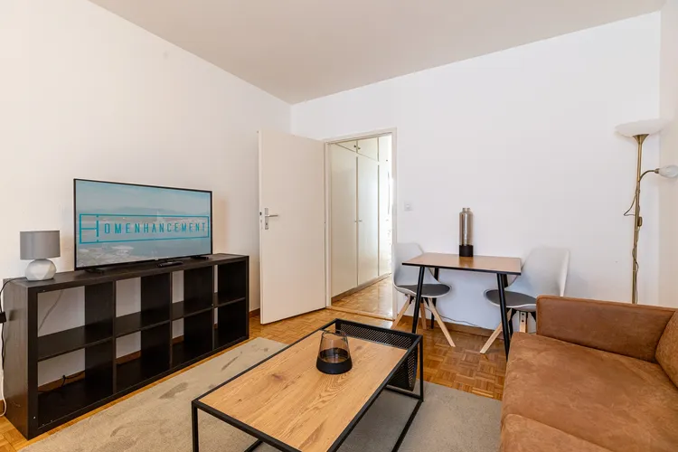 Charming studio apartment low-budget in Nations, Geneva Interior 1