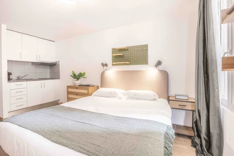  Furnished studio located in the heart of Lausanne, ideal for students. Interior 2